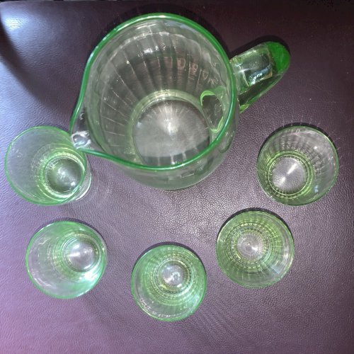 service à eau en verre soufflé ouraline uralin 1900's