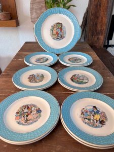 Cake service with 12 plates and dish Badonviller children's songs theme