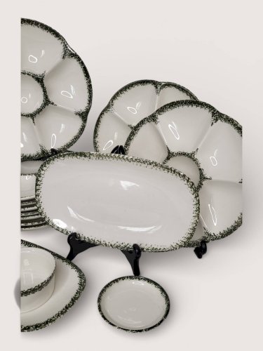 Service à huîtres en faïence de Gien, 1960