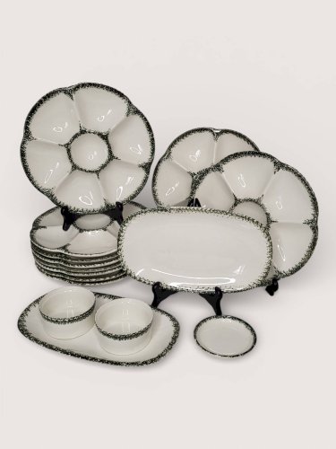 Service à huîtres en faïence de Gien, 1960