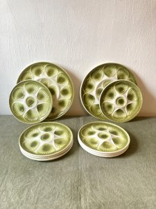 Oyster service Moulin des Loups, Orchies – 8 plates and 2 dishes, 1970s