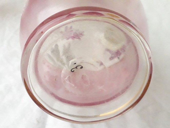 Service à liqueur en verre émaillé