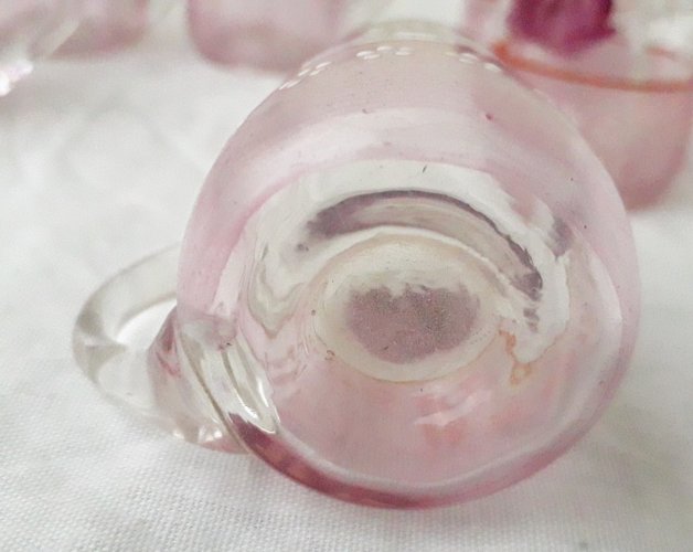 Service à liqueur en verre émaillé