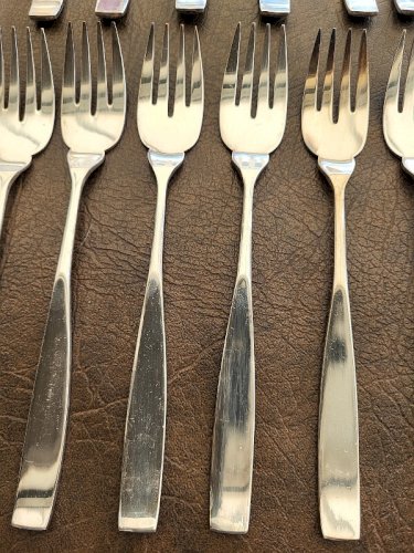 SERVICE A POISSON DE 24 PIECES SOLA ELITE 100