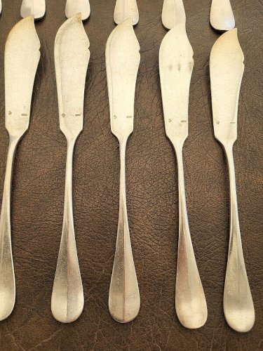 SERVICE A POISSON MENAGERE EN METAL ARGENTE ARGENTAL