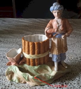 Antique tobacco service, painted polychrome biscuit porcelain, Napoleon III