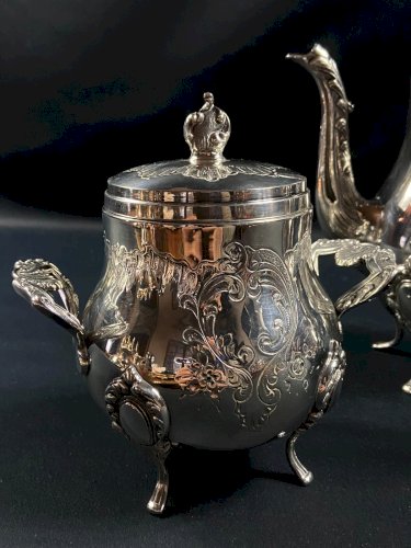 Service à thé café en métal argenté de style Louis XV Cafetière théière sucrier