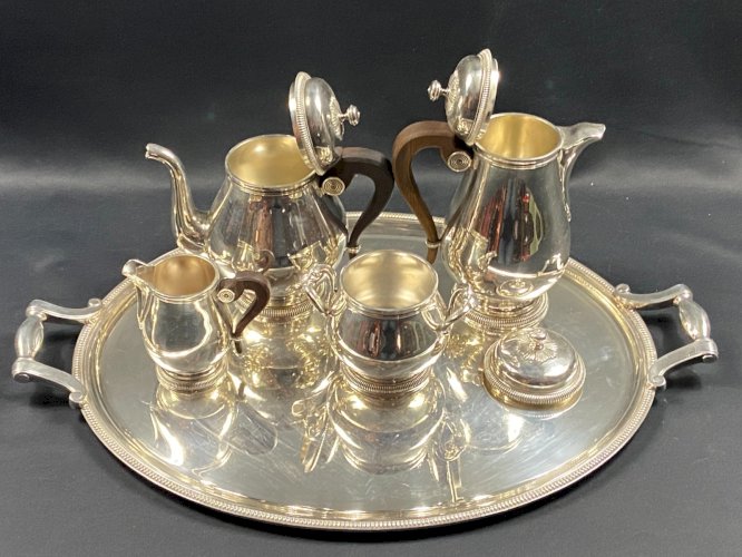 Service à thé café en métal argenté signé CHRISTOFLE modèle Malmaison plateau