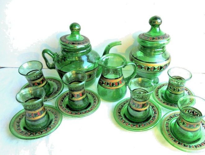 Service à thé d'Egypte en verre vert, 6 tasses, théière, sucrier, crémier