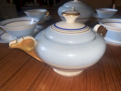 Service à thé porcelaine de Limoges art déco moderniste 1940's Camille Tharaud ?