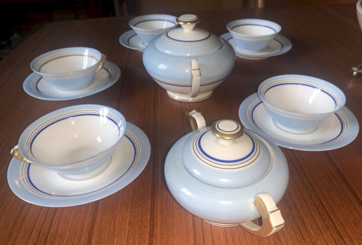 Service à thé porcelaine de Limoges art déco moderniste 1940's Camille Tharaud ?
