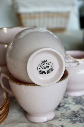 Service à thé vintage rose 6 personnes porcelaine anglaise