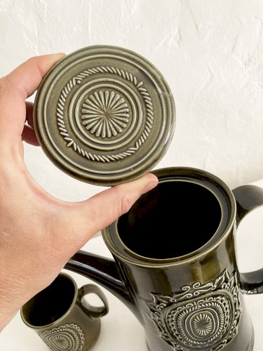 Service cafetière et 5 tasses en porcelaine de Furnivals, Made in England