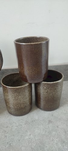 Service Céramique d'Atelier en Grès signé Karoly BALOGH .