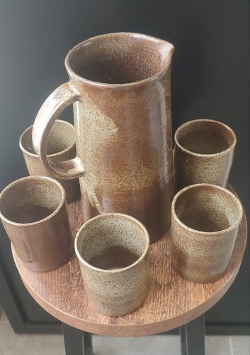 Service Céramique d'Atelier en Grès signé Karoly BALOGH .