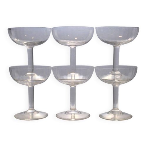 Service de 6 coupes à champagne