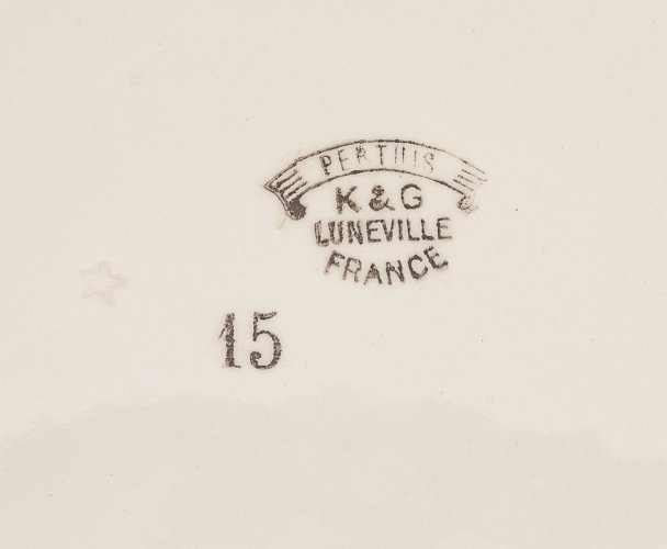 Service de table en faïence de Lunéville