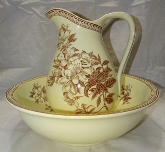 - TOILET SERVICE BROC & BOWL CHOISY LE ROY HIPPOLYTE BOULANGER D