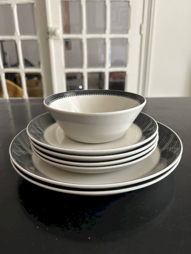 Service de vaisselle scandinave Arabia Teema , Finlande