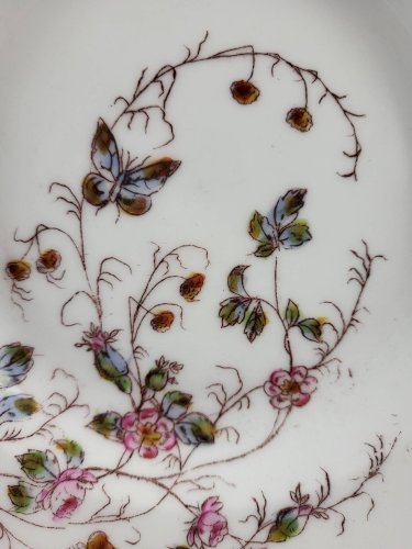 Service en porcelaine Paris à la ville St Denis - Nouveautés 47 Pièces