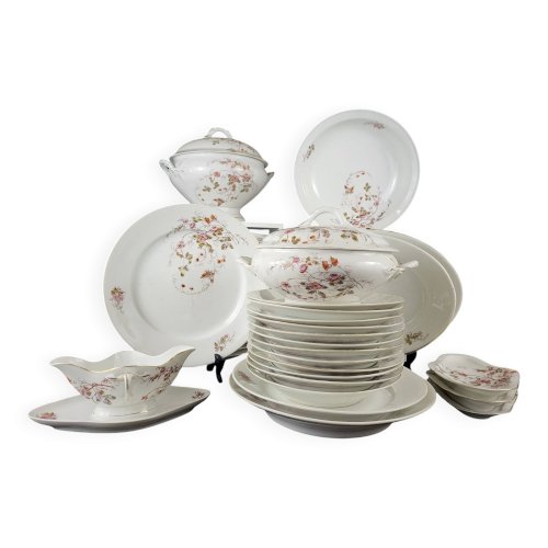 Service en porcelaine Paris à la ville St Denis - Nouveautés 47 Pièces