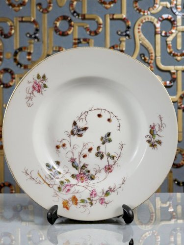 Service en porcelaine Paris à la ville St Denis - Nouveautés 47 Pièces