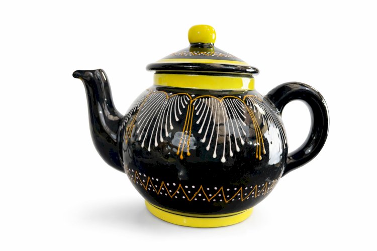 Service Petit Déjeuner Henriot Quimper Noir Jaune 60s 4 Tasses Complet