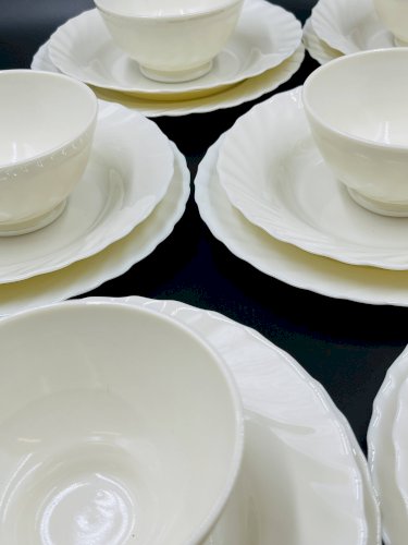 Service Table Vintage Arcopal Ivoire Trianon 18 Pièces