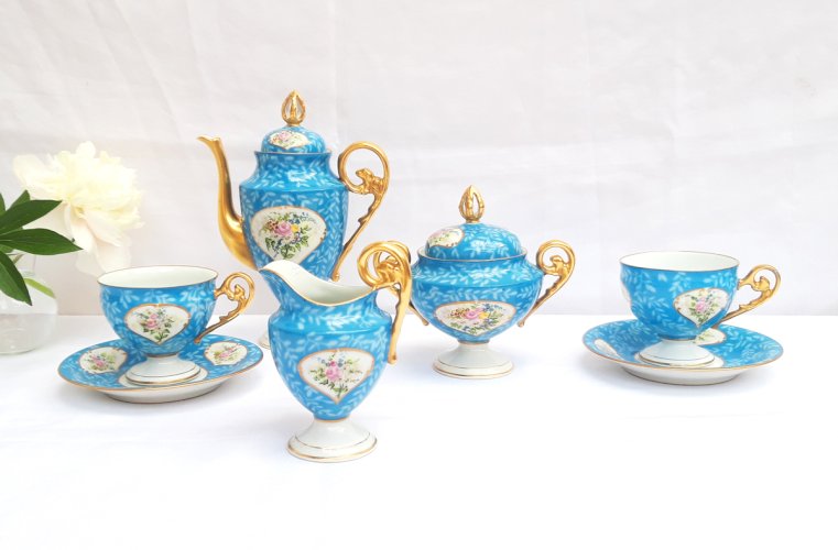 Service tête à tête porcelaine baroque style Victorien