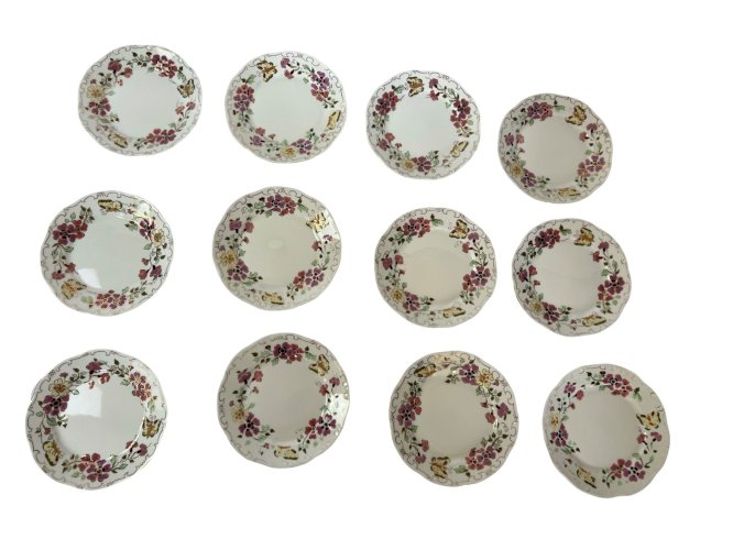 Service Zsolnay 12 assiettes dessert + 2 plats porcelaine fleurs papillons