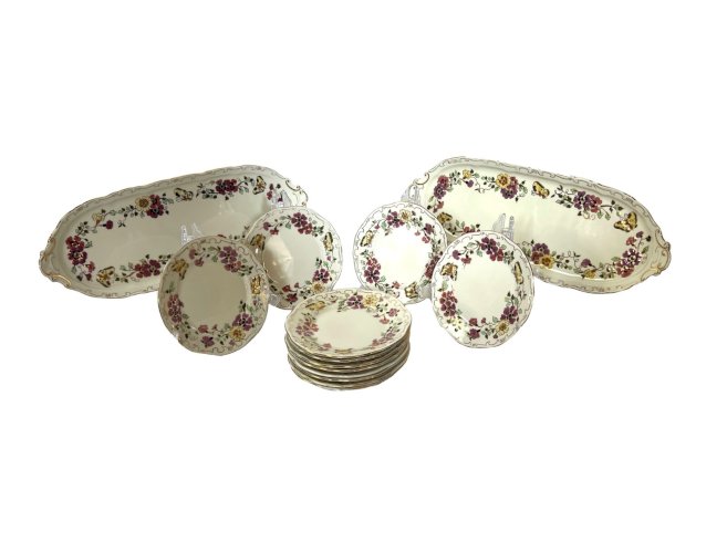Service Zsolnay 12 assiettes dessert + 2 plats porcelaine fleurs papillons