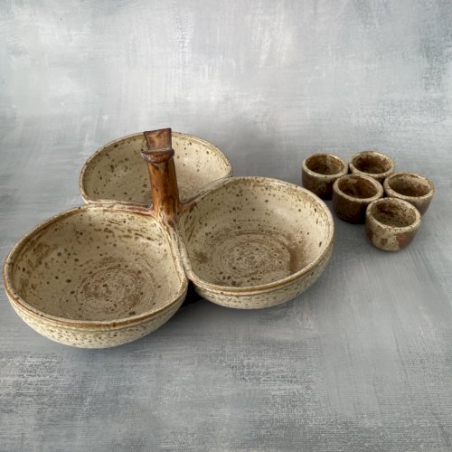 Serviteur 3 compartiments et 5 petits pots en grès vintage