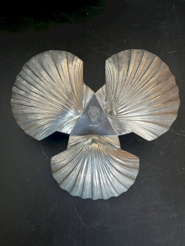 serviteur à 3 compartiments en étain fin Normand J.N. prise poisson