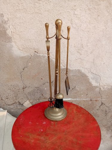 Serviteur de cheminée en laiton