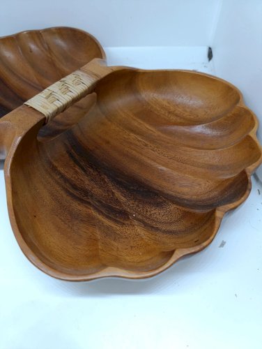 serviteur en bois vintage à deux compartiments en bon etat