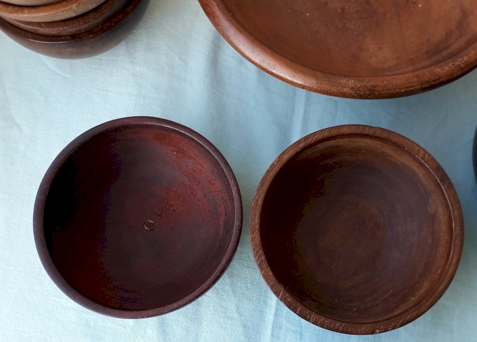 Set à apéritif en bois sculpté 