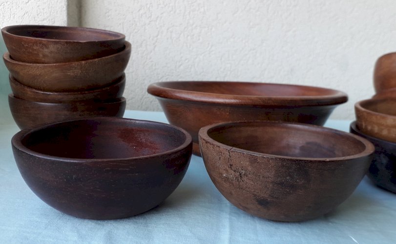 Set à apéritif en bois sculpté 