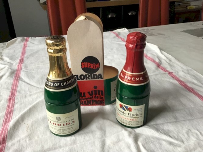 SET COMPLET MOUTARDIER FLORIDA EPERNAY BOUTEILLE CHAMPAGNE EN VERRE POT MOUTARDE