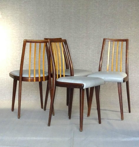 Set de 4 chaises bicolores Thonet 1960 assises cuir gris clair.
