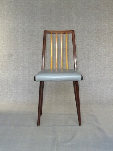 Set de 4 chaises bicolores Thonet 1960 assises cuir gris clair.