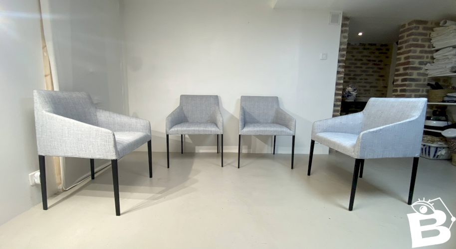 Set  de 4 fauteuils design Arper Saari