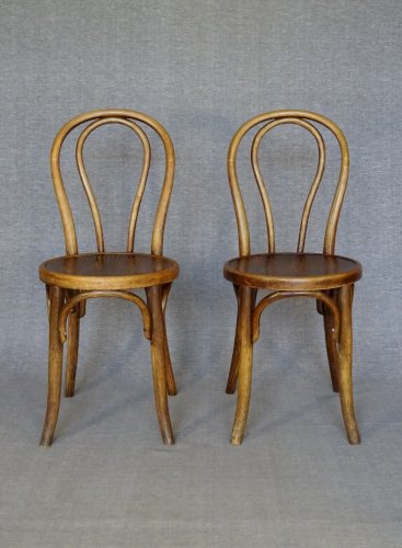 Set de 5 chaises N° 18 1/2 par Thonet, trés bistrot - 1930 -