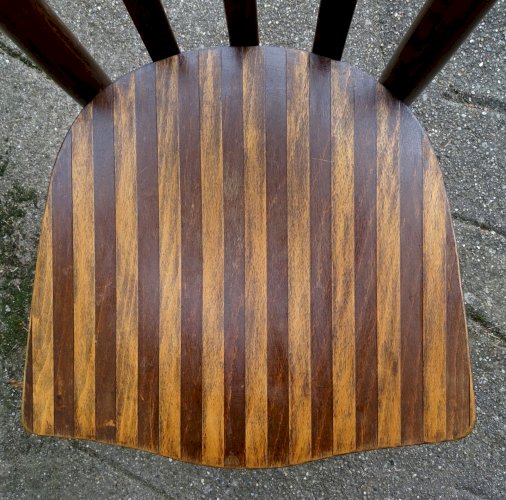 Set de 5 chaises Thonet N°A617 de 1937 - assises bois -