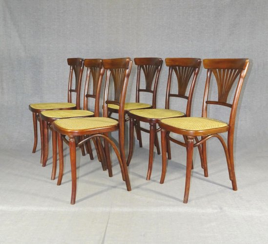 Set de 6 chaises cannées ,Thonet N°221 , vers 1910