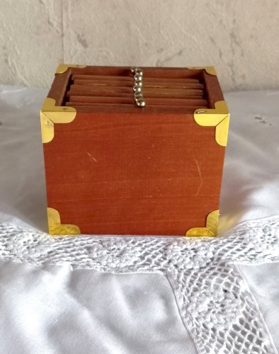 Set de dessous de verre vintage en bois et liège avec coffret décoratif – Fait main, style rustique chic