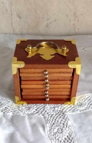 Set de dessous de verre vintage en bois et liège avec coffret décoratif – Fait main, style rustique chic