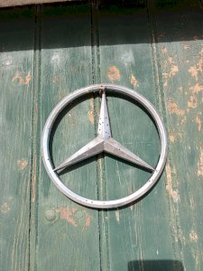 Sigle Mercedes-Benz 