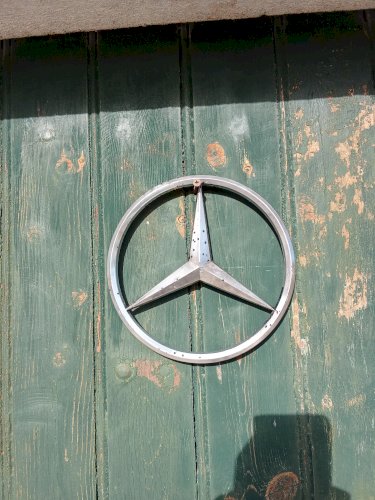 Sigle Mercedes-Benz 