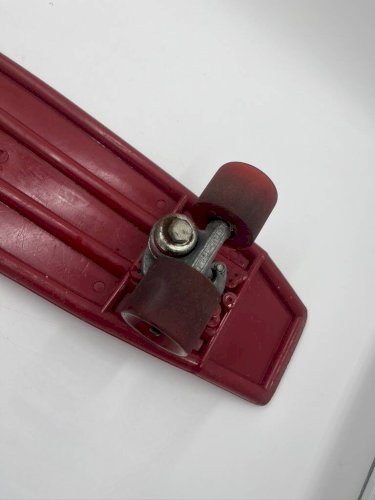 Skateboard rouge vintage