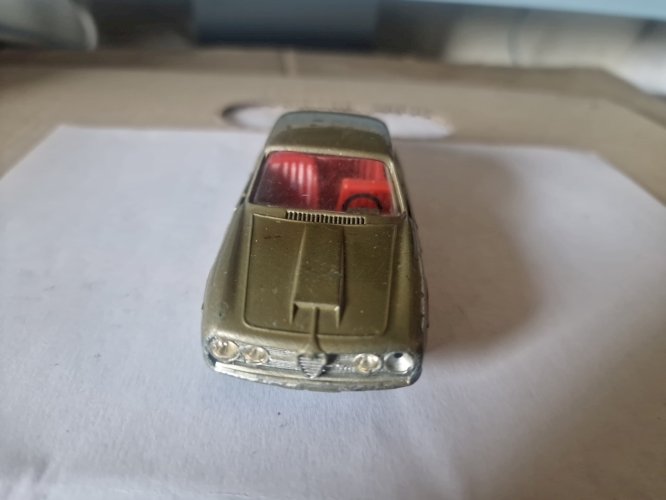 solido alfa romeo 2600 d'epoque bel etat